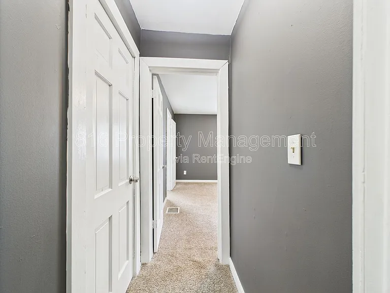 3354 Jackson Ave — Photo 11