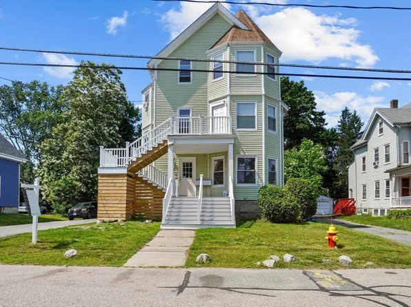 32 Cottage St, Mansfield, MA 02048