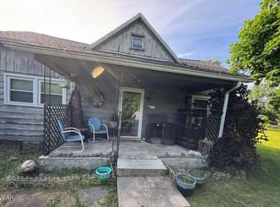 212 S Sandusky St, Rushsylvania, OH 43347