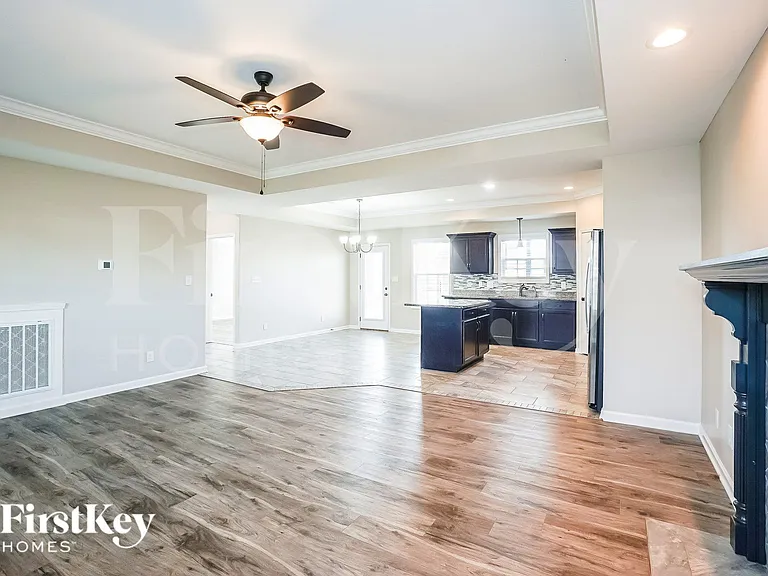 1544 Kestrel Dr — Photo 5