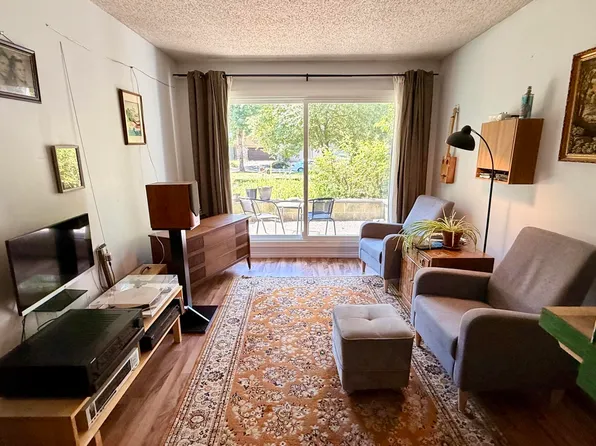9952 149th St #108, Surrey, BC V3R 7W7