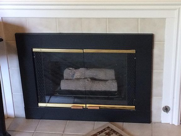 3rd image of 4003 Lamar Ct