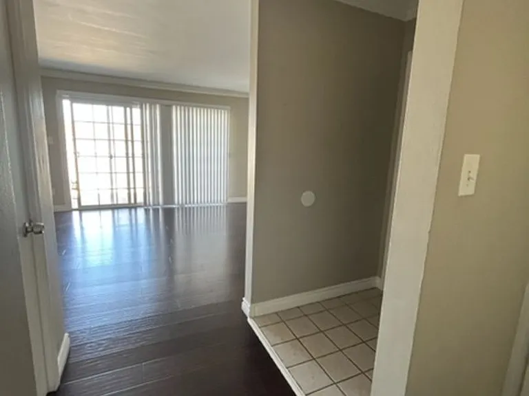 25822-25828 Walnut St — Photo 31