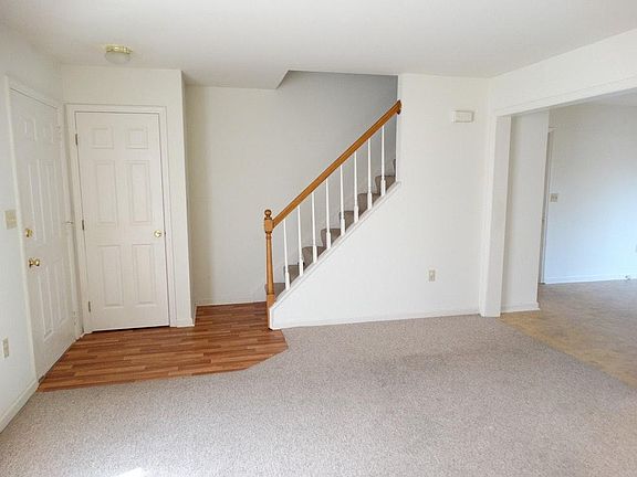 Entrance & Living Room