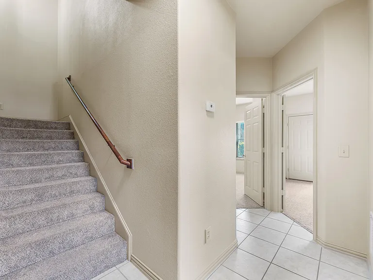 511 Mariner Dr — Photo 28