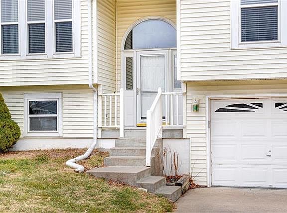 2nd image of 303 Newport Dr