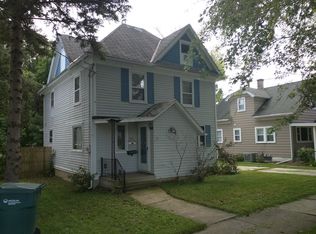 403 Rosendale St, Beaver Dam, WI 53916