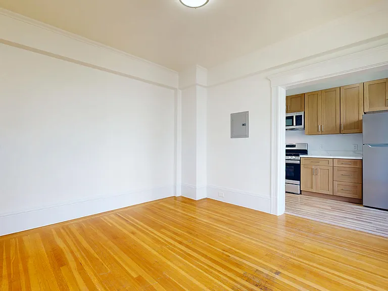 1060 Bush Street — Photo 20