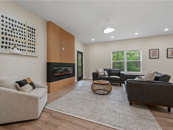 10 Horatio Ln, Bella Vista, AR 72714