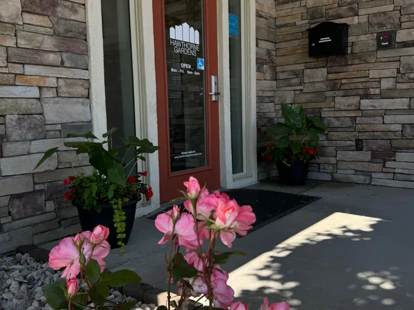 Hawthorne Gardens Apartments