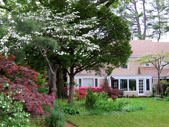 2nd image of 40 Meritoria Dr