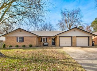 4200 Miller Dr, Springdale, AR 72762