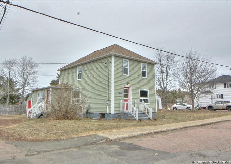 1st image of 35 Brait St