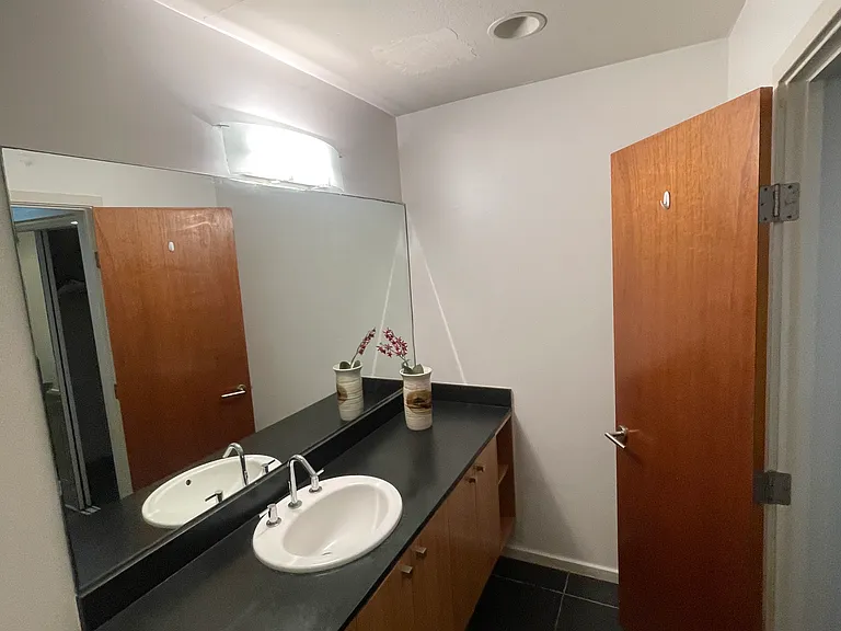 1032 Spencer St #A — Photo 4