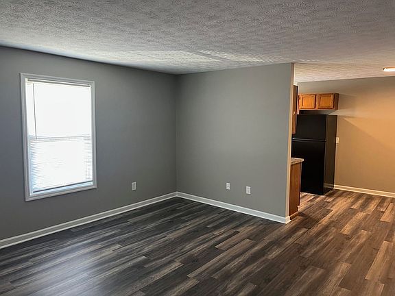 2nd image of 1041 Brandy Ln APT 1