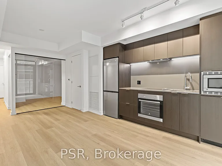 1 Jarvis St #919 — Photo 2
