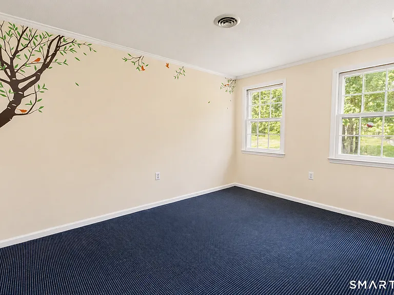 50 Fox Den Rd — Photo 29