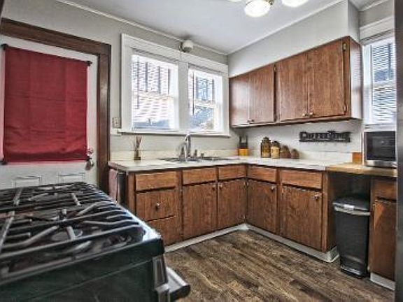 5th image of 1207 E Jackson Blvd