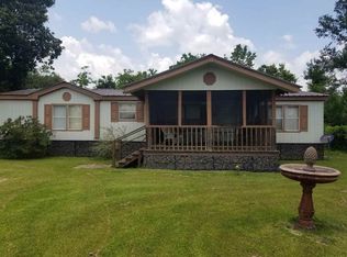 3606 Lark St, Orange, TX 77630