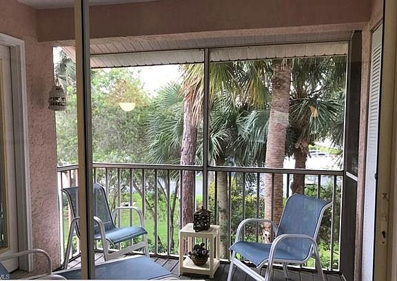 4th image of 303 Quail Forest Blvd APT 226