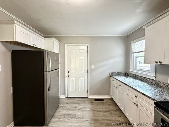 3rd image of 4689 S Troost Ave