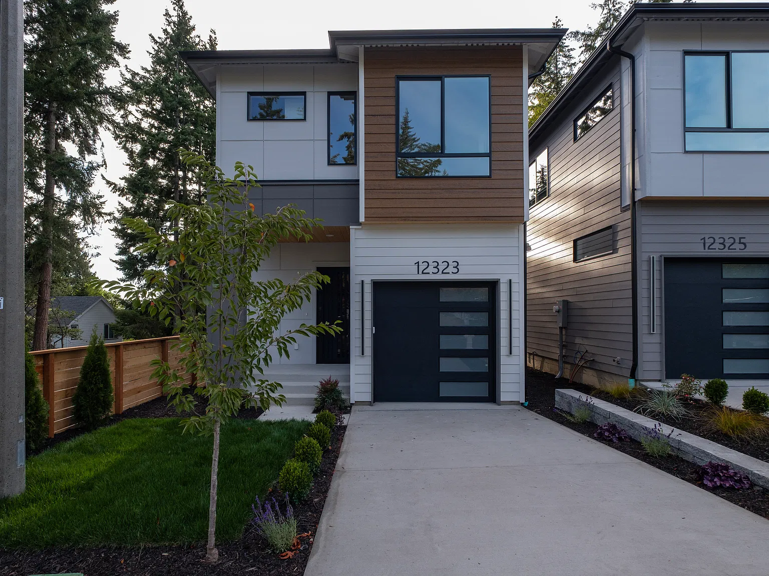 3 bed, 2.5 bath, 1068 sqft, $3,900 — Photo 1