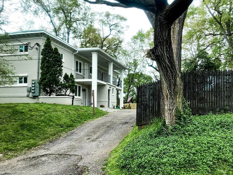 (Exterior|Stafford Street|Triplex): Street View of Driveway