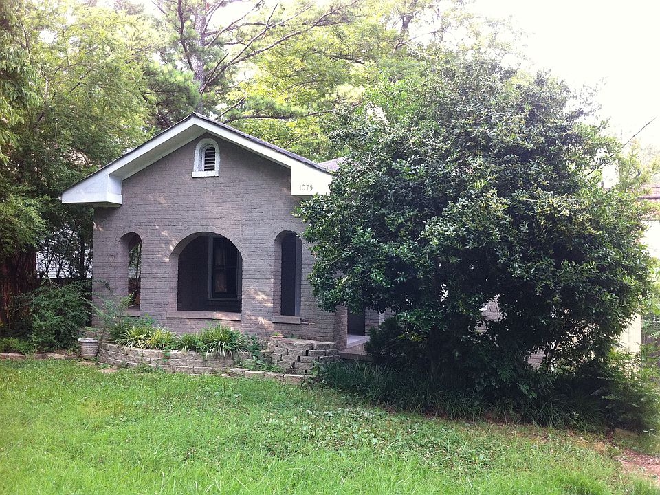 2nd image of 1035 United Ave SE