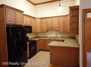 330 Northampton St #308, Hellertown, PA 18055