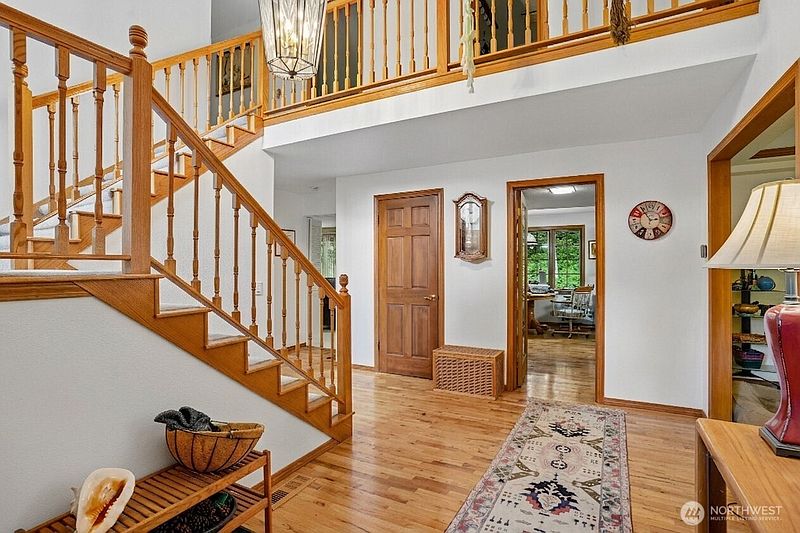 5th image of 4902 Issaquah Pine Lake Road