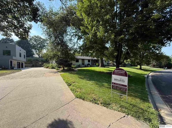 2520 S 98th Ave, Omaha, NE 68124