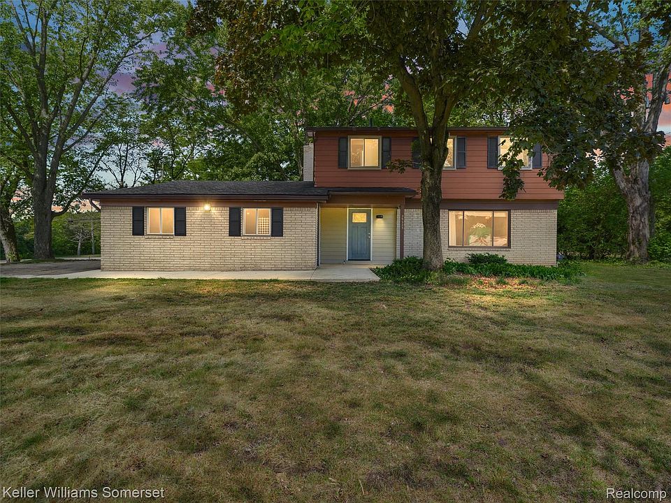 1st image of 29523 Ravenscroft St