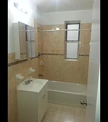 Rented by City Prime Commercial Realty 