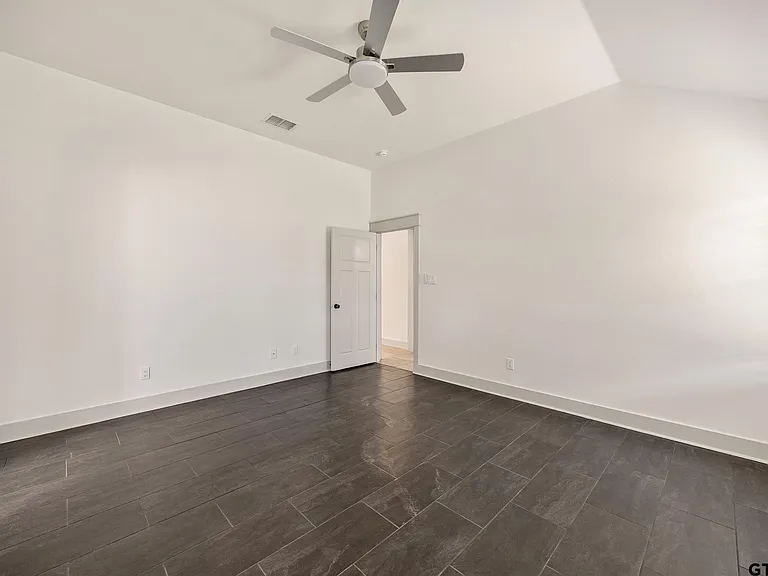 7343 Rockpoint Ln — Photo 26