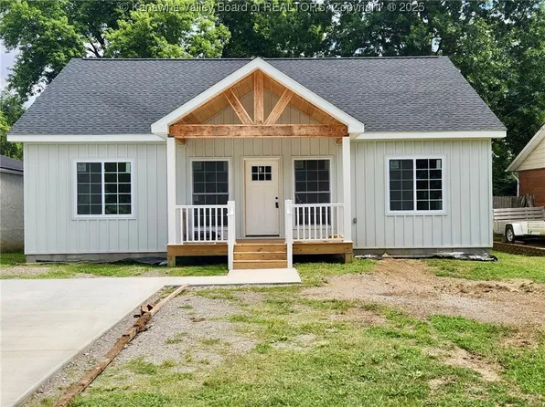 5210 Virginia Ave SE, Charleston, WV 25304