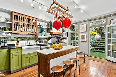 Rented by Brown Harris Stevens