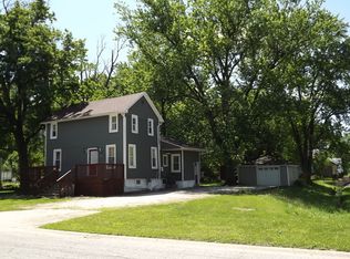 429 E Ash St, Watseka, IL 60970