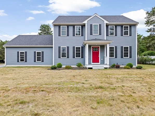 252 Charge Pond Rd, Wareham, MA 02571