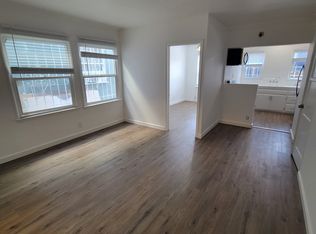 5944 1/2 Melrose Ave #3, Los Angeles, CA 90038