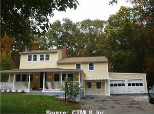 111 Bishop Ln, Madison, CT 06443