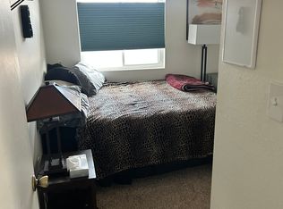 659 Sunflower Dr SW, Rio Rancho, NM 87124