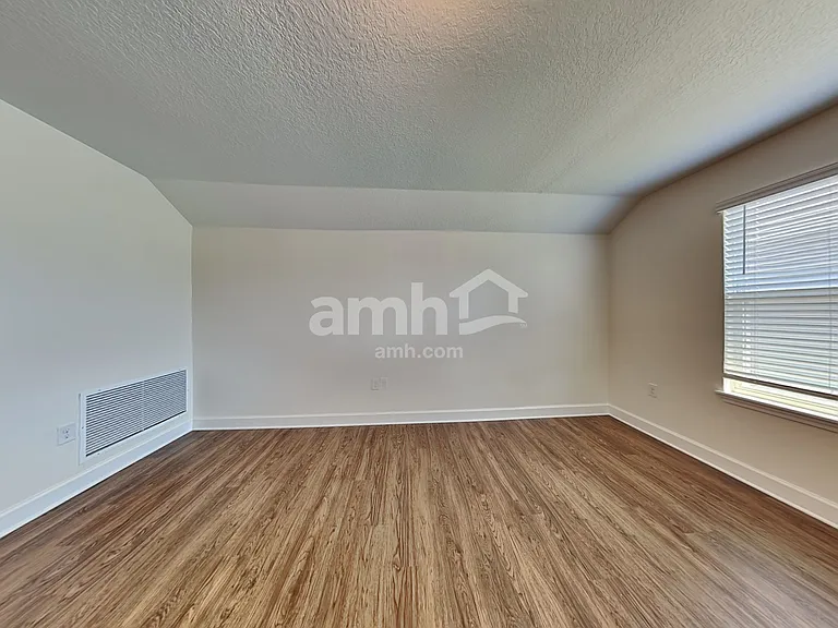 341 Pine Terrace Dr — Photo 9