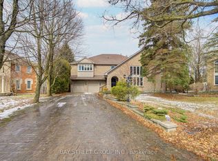 856 Wildrush Pl, Newmarket, ON L3X1L7