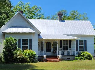 520 Harvey St, Stapleton, GA 30823