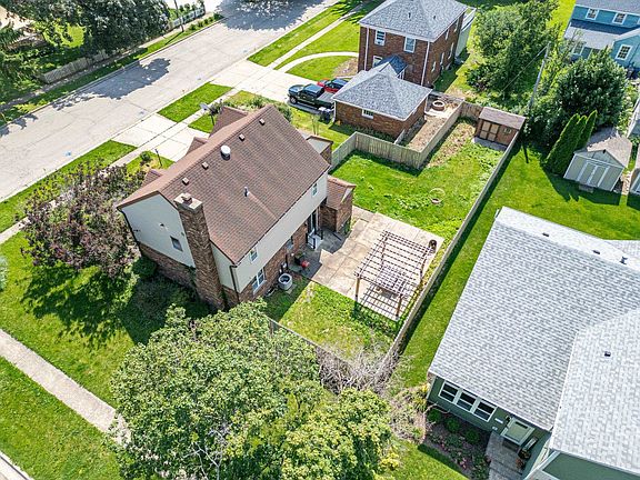 4th image of 1300 Wolff Ave