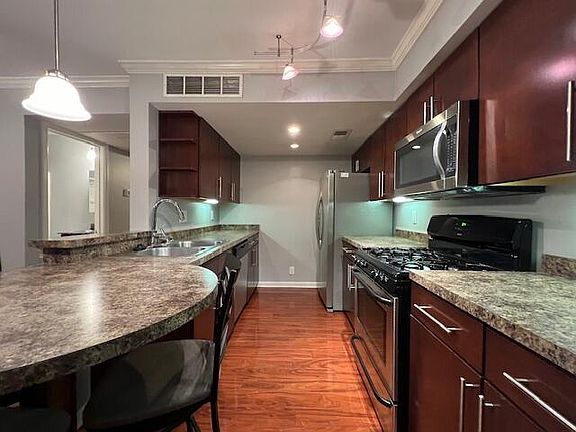 4th image of 145 Virginia Ave APT 109