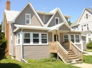 200 E Shannon St, Elburn, IL 60119