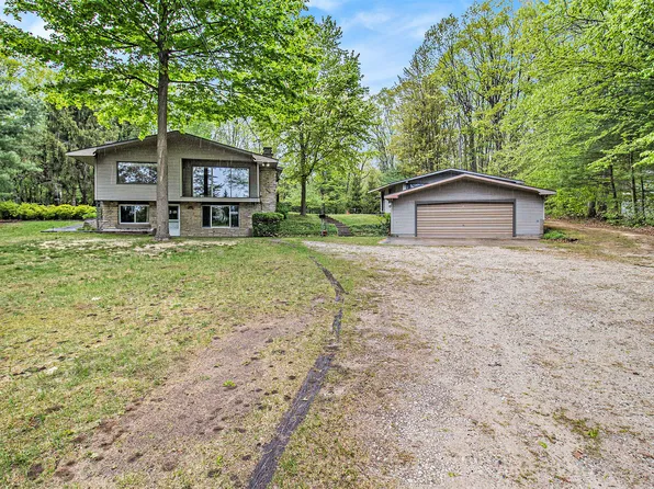 6658 W Jagger Rd, Ludington, MI 49431