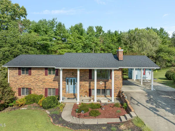 929 Nantucket Ave, Mt Carmel, TN 37645