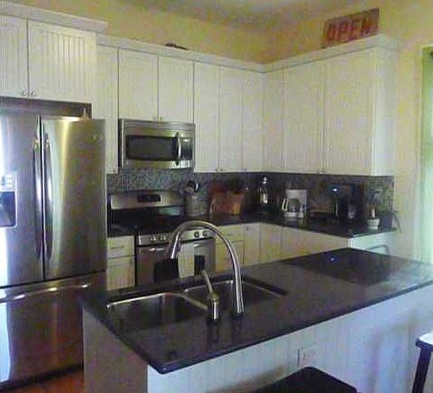 4th image of 1817 Deer Park Ave